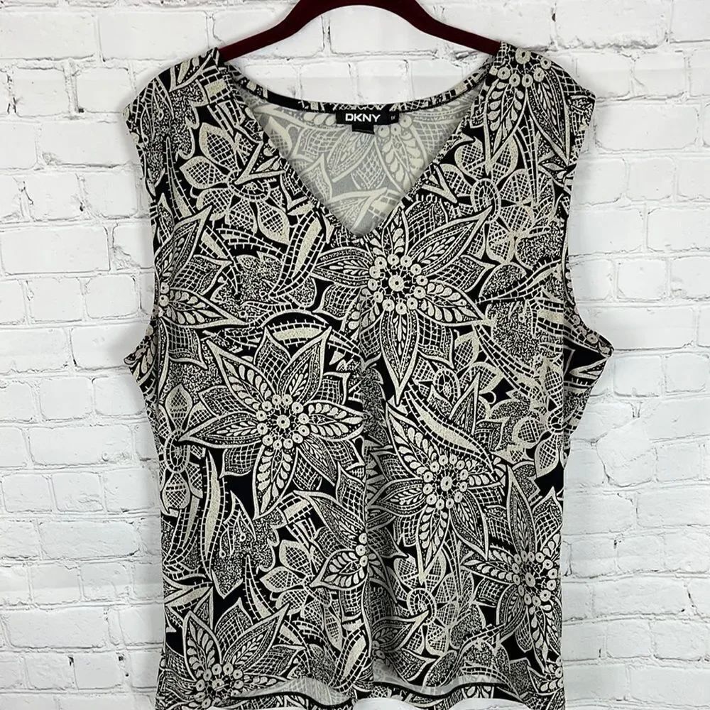 DKNY Floral Black and Cream Blouse Size 1X